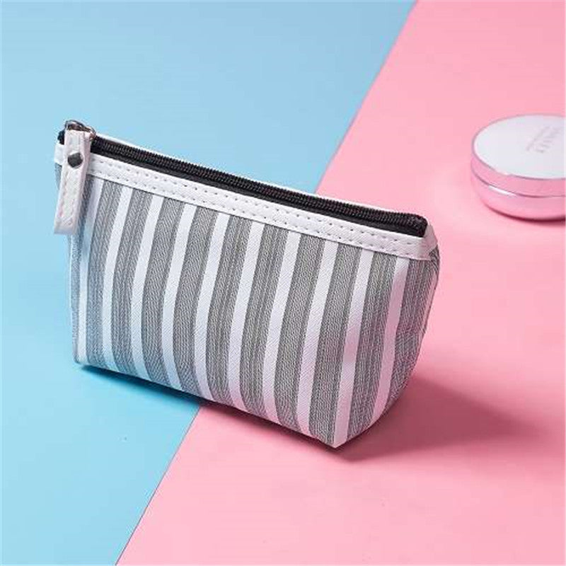 Portable Toiletry Korean Simple Carrying Bag